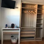 Casa Iparra Txiki Berri Pensión 3*