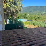 Casa Iparra Txiki Berri Pensión 3*